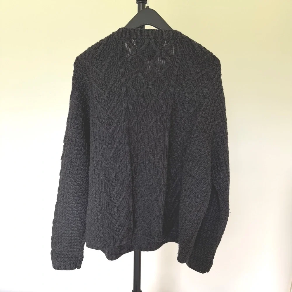 90's Banana Republic Mens XL Black 100% Wool Cable Knit Crewneck‎ Sweater